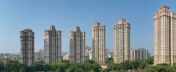 Hiranandani Zen Powai is 5 buildings development at Powai Mumbai.